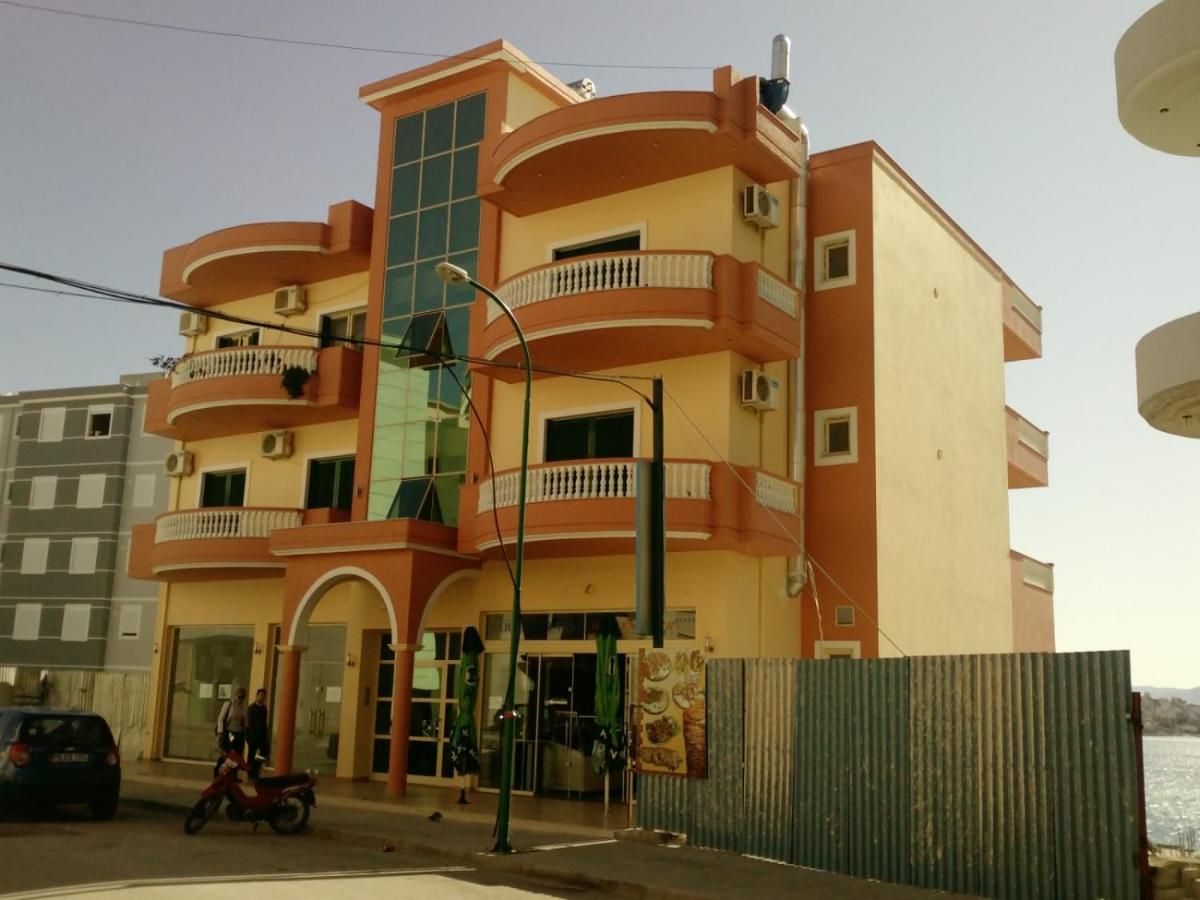 Apartment Urania_1 Sarandë Eksteriør bilde